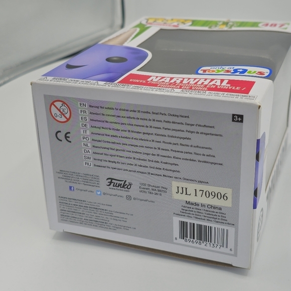 Funko POP! Elf Narwhal #487 Toys R Us Exclusive Vinyl Figure - Picture 6 of 6